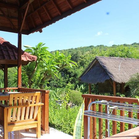 Bamboo Bungalow Jungle View Batununggul 외부 사진