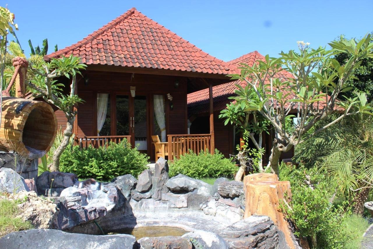 Bamboo Bungalow Jungle View Batununggul 외부 사진